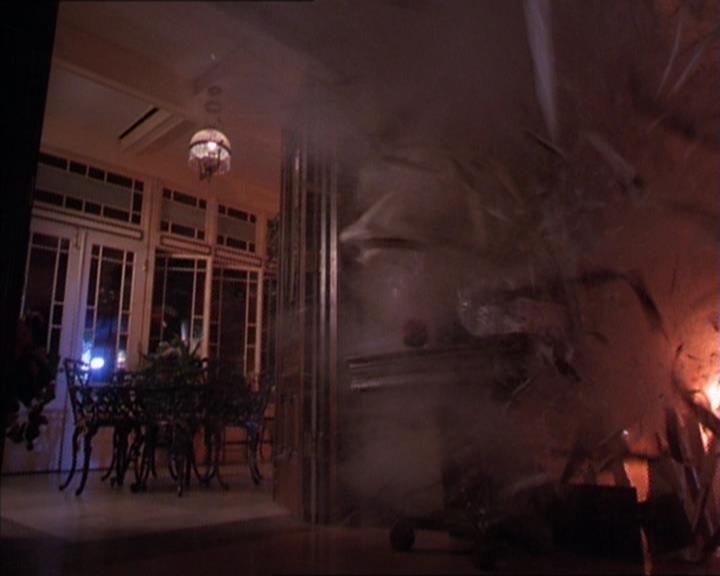 Charmed-Online-dot-413CharmedAndDangerous2047.jpg
