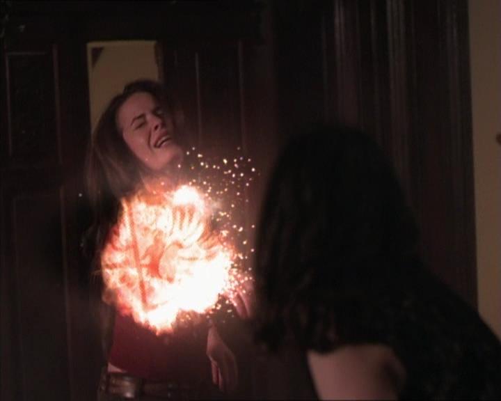 Charmed-Online-dot-413CharmedAndDangerous2057.jpg