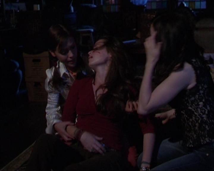 Charmed-Online-dot-413CharmedAndDangerous2074.jpg