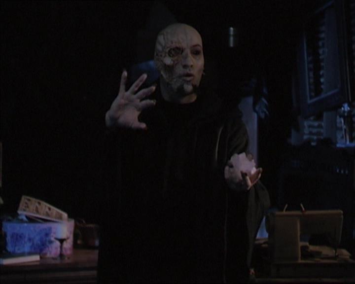 Charmed-Online-dot-413CharmedAndDangerous2136.jpg