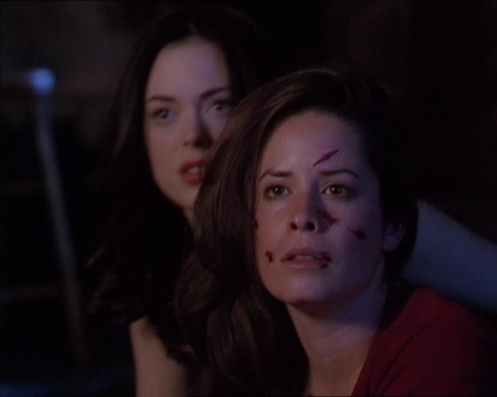 Charmed-Online-dot-413CharmedAndDangerous2138.jpg