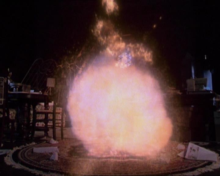 Charmed-Online-dot-413CharmedAndDangerous2176.jpg
