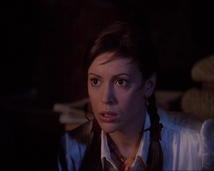 Charmed-Online-dot-413CharmedAndDangerous2185.jpg