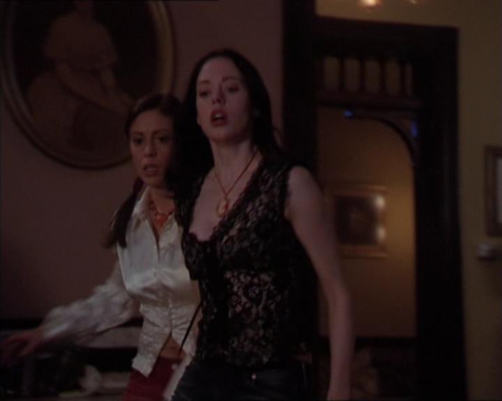 Charmed-Online-dot-413CharmedAndDangerous2246.jpg