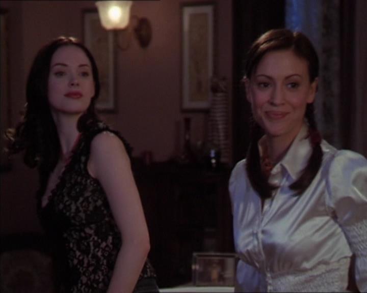 Charmed-Online-dot-413CharmedAndDangerous2274.jpg