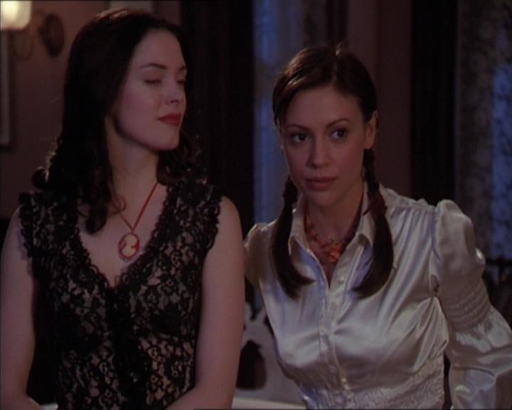 Charmed-Online-dot-413CharmedAndDangerous2295.jpg