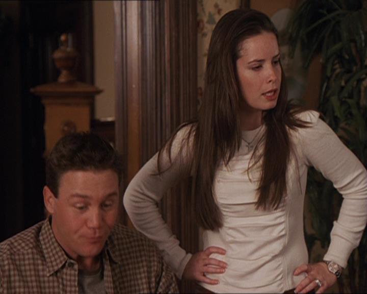 Charmed-Online-dot-414TheThreeFacesOfPhoebe0180.jpg