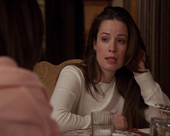 Charmed-Online-dot-414TheThreeFacesOfPhoebe0248.jpg