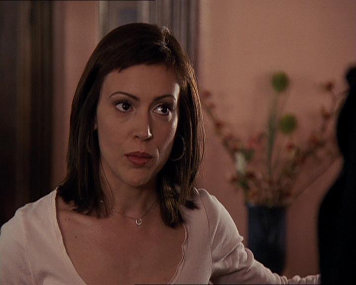 Charmed-Online-dot-414TheThreeFacesOfPhoebe0412.jpg