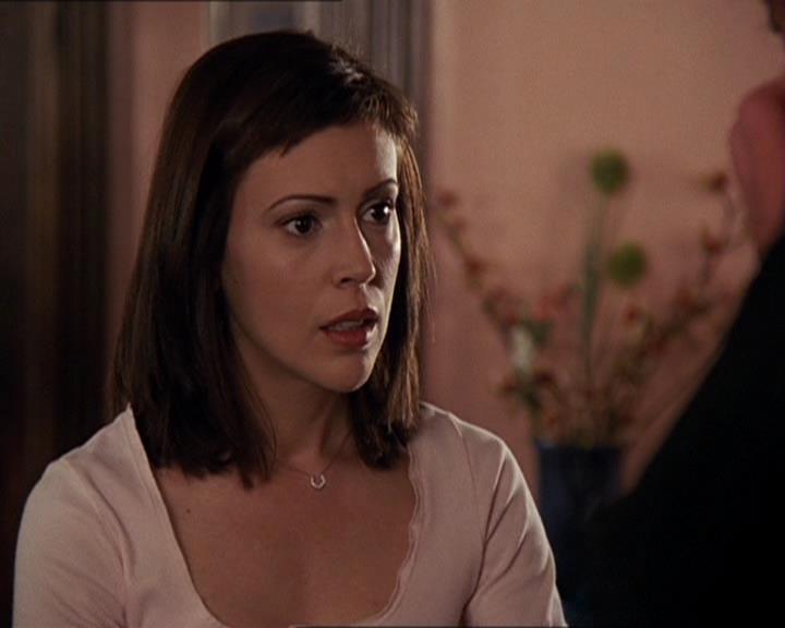 Charmed-Online-dot-414TheThreeFacesOfPhoebe0432.jpg