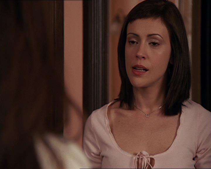 Charmed-Online-dot-414TheThreeFacesOfPhoebe0447.jpg