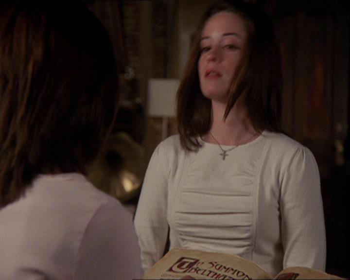 Charmed-Online-dot-414TheThreeFacesOfPhoebe0645.jpg