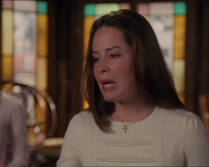 Charmed-Online-dot-414TheThreeFacesOfPhoebe0660.jpg