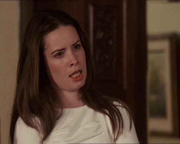 Charmed-Online-dot-414TheThreeFacesOfPhoebe0737.jpg