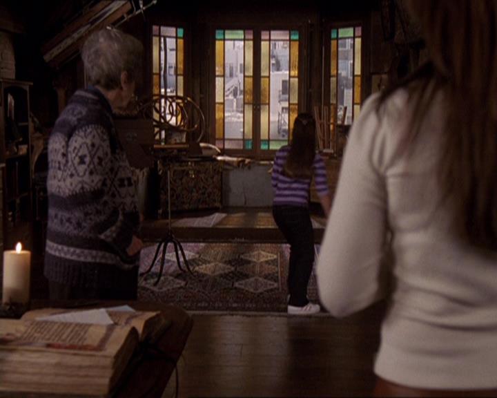 Charmed-Online-dot-414TheThreeFacesOfPhoebe0841.jpg