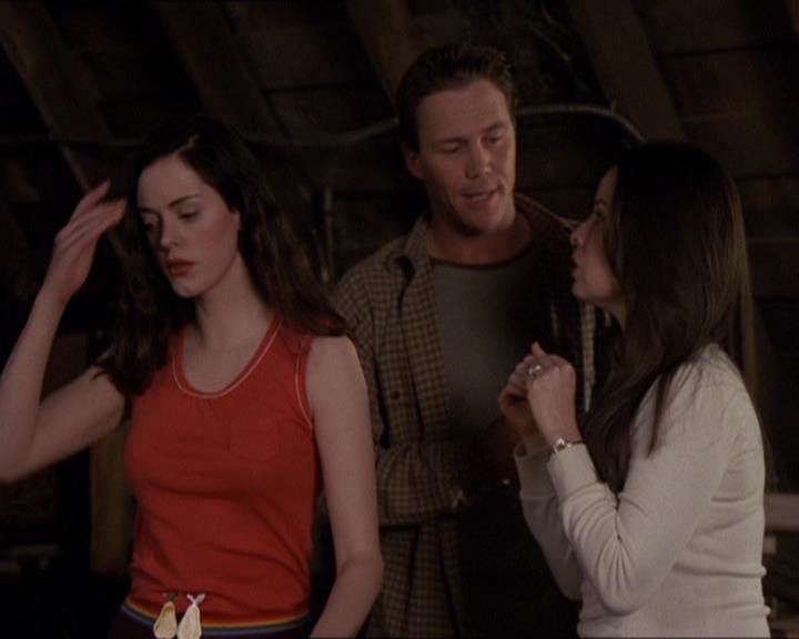 Charmed-Online-dot-414TheThreeFacesOfPhoebe0910.jpg