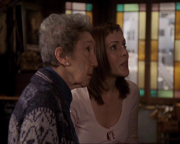 Charmed-Online-dot-414TheThreeFacesOfPhoebe0927.jpg