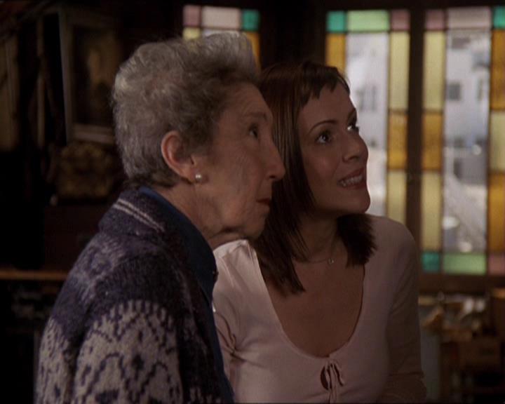 Charmed-Online-dot-414TheThreeFacesOfPhoebe0928.jpg