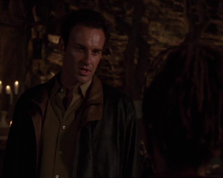 Charmed-Online-dot-414TheThreeFacesOfPhoebe0980.jpg