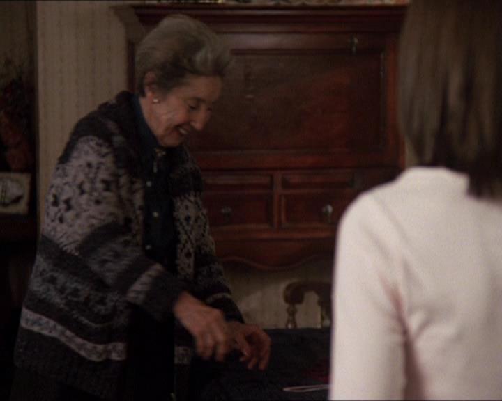 Charmed-Online-dot-414TheThreeFacesOfPhoebe1044.jpg