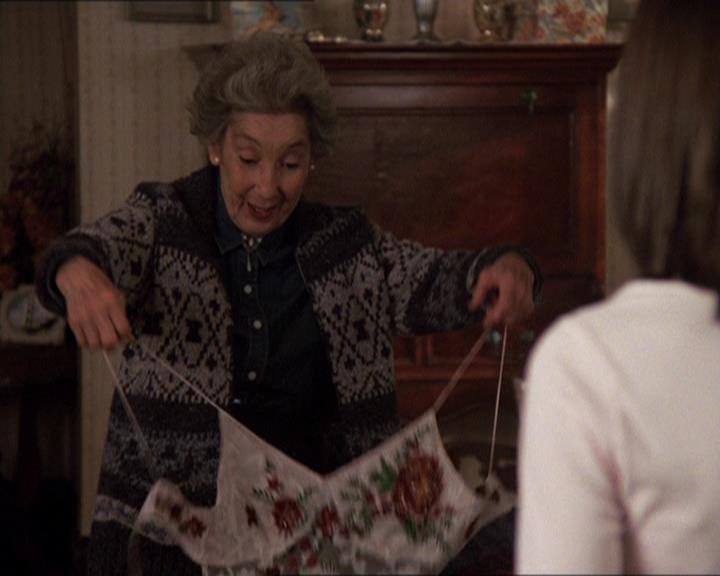Charmed-Online-dot-414TheThreeFacesOfPhoebe1046.jpg