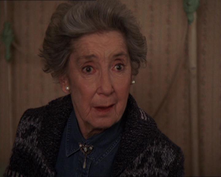 Charmed-Online-dot-414TheThreeFacesOfPhoebe1161.jpg