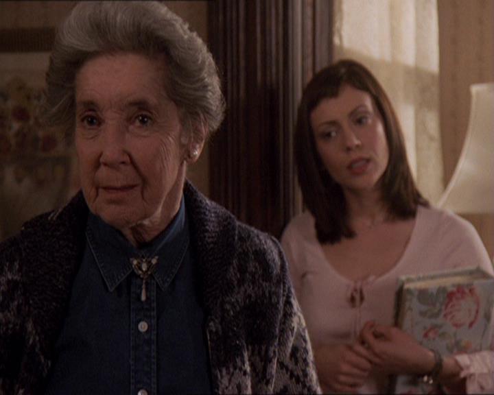 Charmed-Online-dot-414TheThreeFacesOfPhoebe1181.jpg