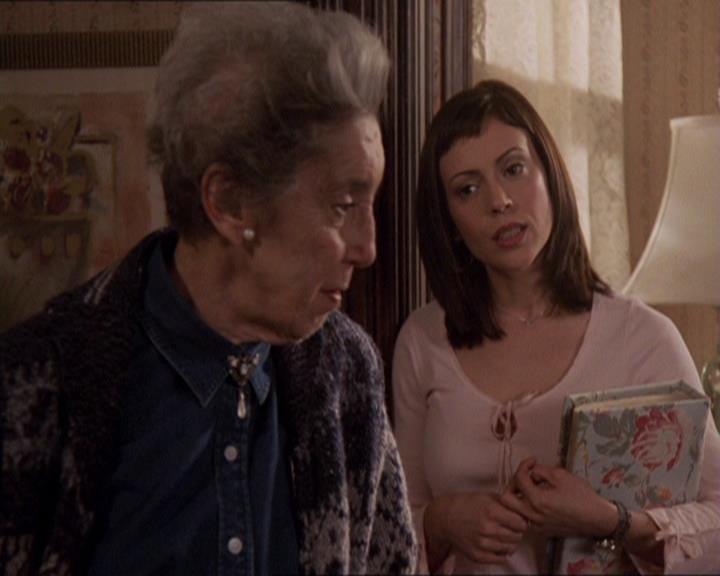 Charmed-Online-dot-414TheThreeFacesOfPhoebe1182.jpg
