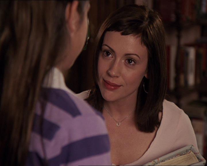 Charmed-Online-dot-414TheThreeFacesOfPhoebe1266.jpg