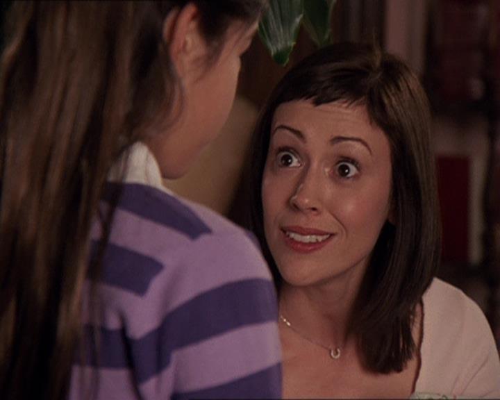 Charmed-Online-dot-414TheThreeFacesOfPhoebe1273.jpg
