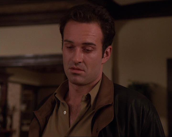 Charmed-Online-dot-414TheThreeFacesOfPhoebe1372.jpg