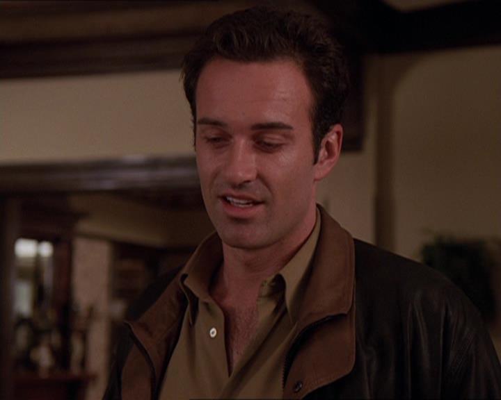 Charmed-Online-dot-414TheThreeFacesOfPhoebe1390.jpg