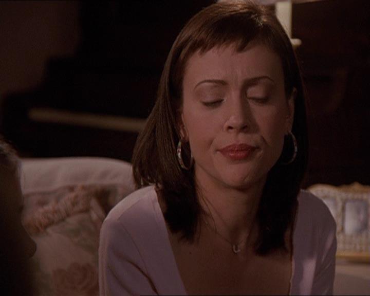 Charmed-Online-dot-414TheThreeFacesOfPhoebe1581.jpg
