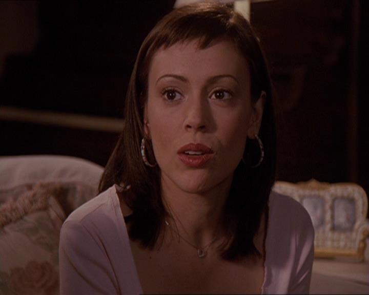 Charmed-Online-dot-414TheThreeFacesOfPhoebe1592.jpg