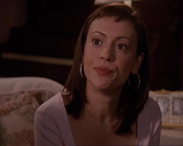Charmed-Online-dot-414TheThreeFacesOfPhoebe1595.jpg