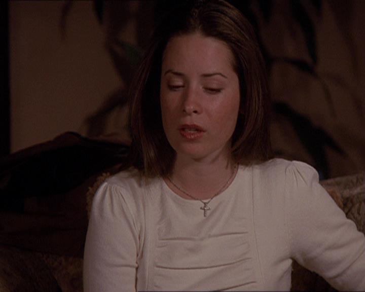 Charmed-Online-dot-414TheThreeFacesOfPhoebe1667.jpg