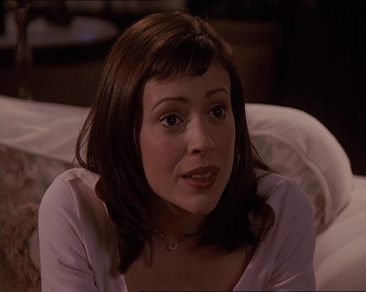 Charmed-Online-dot-414TheThreeFacesOfPhoebe1673.jpg