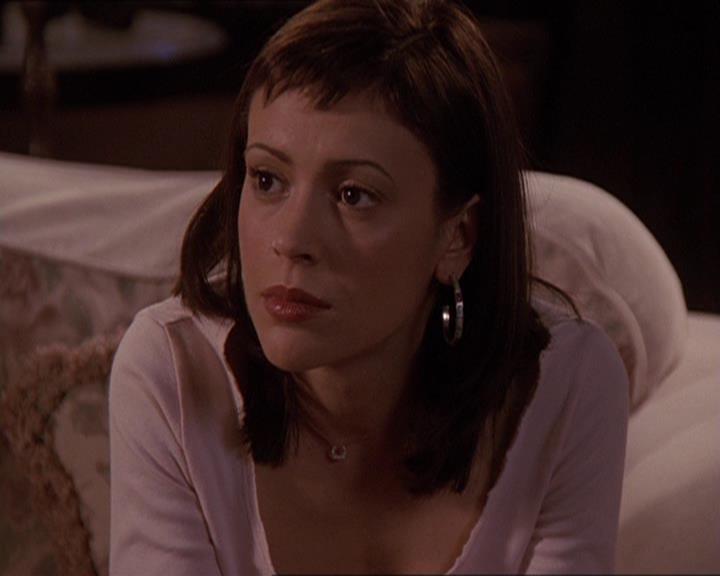 Charmed-Online-dot-414TheThreeFacesOfPhoebe1678.jpg