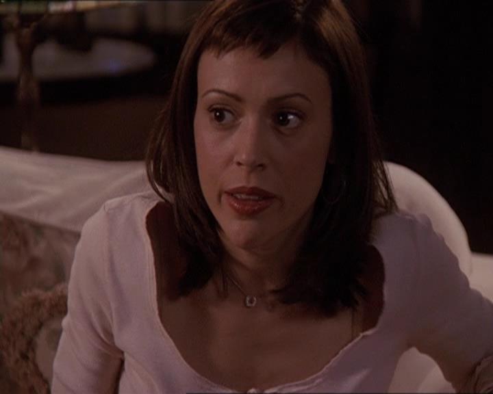 Charmed-Online-dot-414TheThreeFacesOfPhoebe1689.jpg