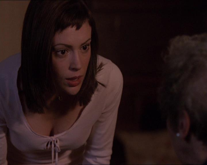 Charmed-Online-dot-414TheThreeFacesOfPhoebe1727.jpg