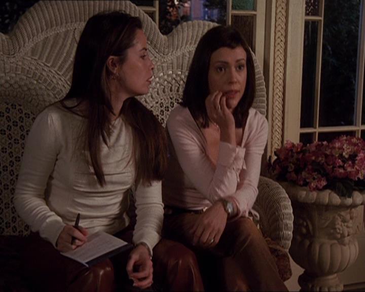 Charmed-Online-dot-414TheThreeFacesOfPhoebe1809.jpg