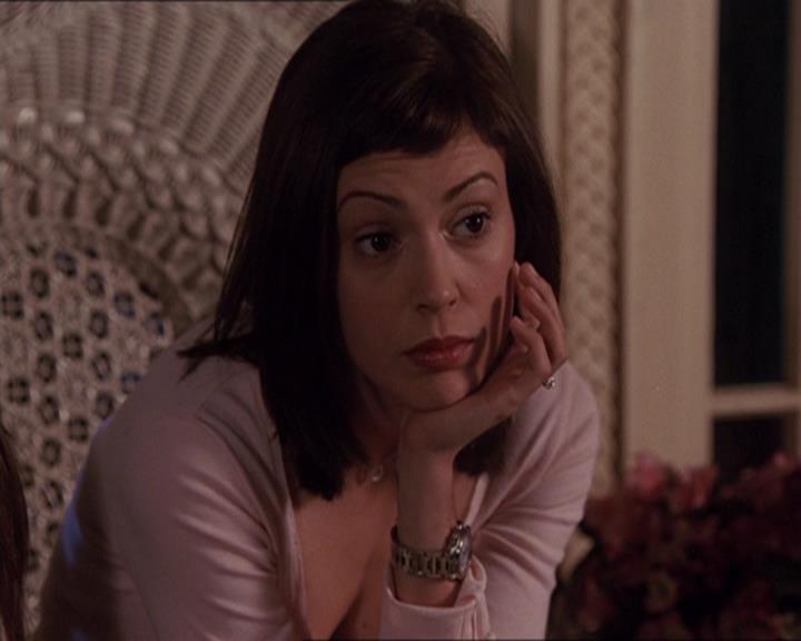 Charmed-Online-dot-414TheThreeFacesOfPhoebe1835.jpg