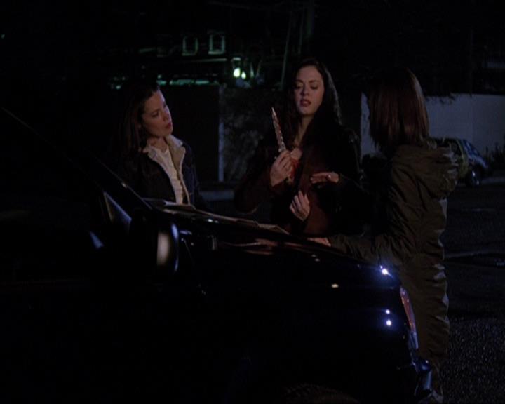 Charmed-Online-dot-414TheThreeFacesOfPhoebe2094.jpg