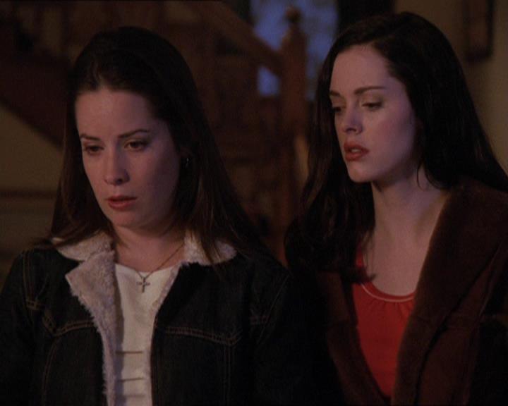 Charmed-Online-dot-414TheThreeFacesOfPhoebe2207.jpg