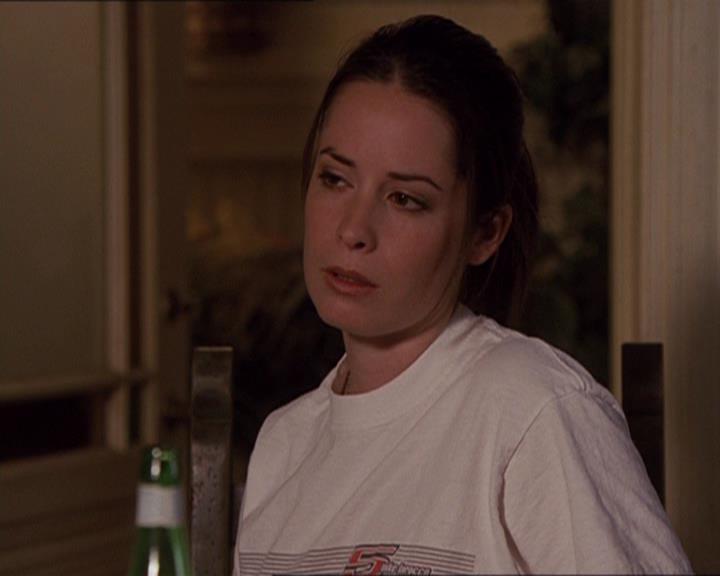 Charmed-Online-dot-414TheThreeFacesOfPhoebe2245.jpg