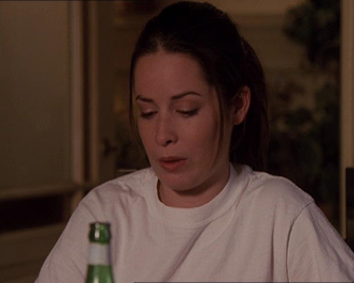 Charmed-Online-dot-414TheThreeFacesOfPhoebe2279.jpg