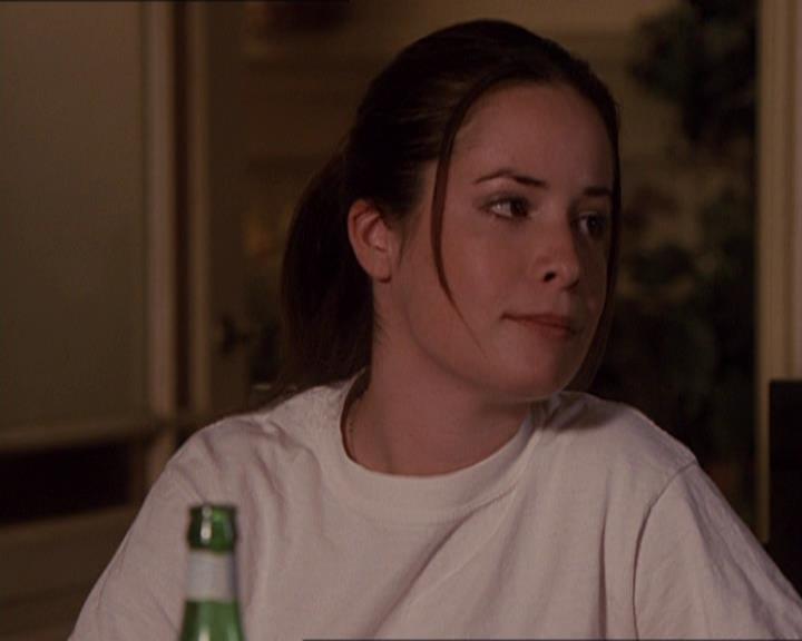 Charmed-Online-dot-414TheThreeFacesOfPhoebe2282.jpg