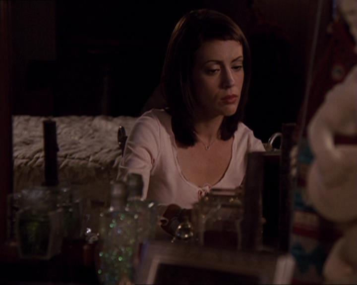Charmed-Online-dot-414TheThreeFacesOfPhoebe2289.jpg