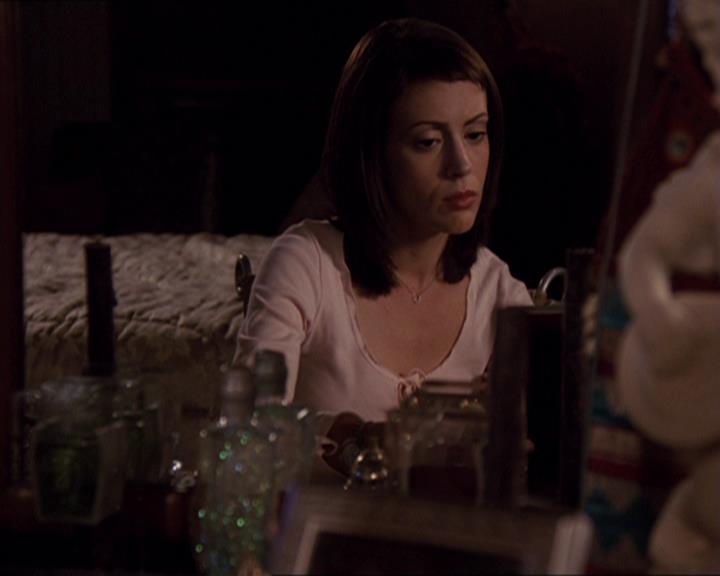 Charmed-Online-dot-414TheThreeFacesOfPhoebe2290.jpg