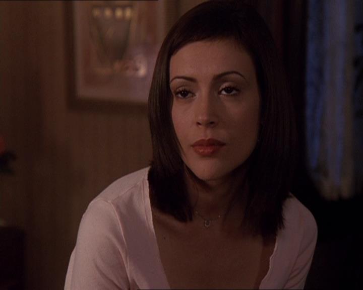 Charmed-Online-dot-414TheThreeFacesOfPhoebe2344.jpg